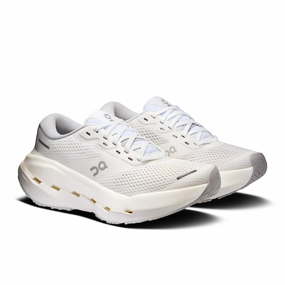 Women's Cloudrunner 3 Max - White/Glacier