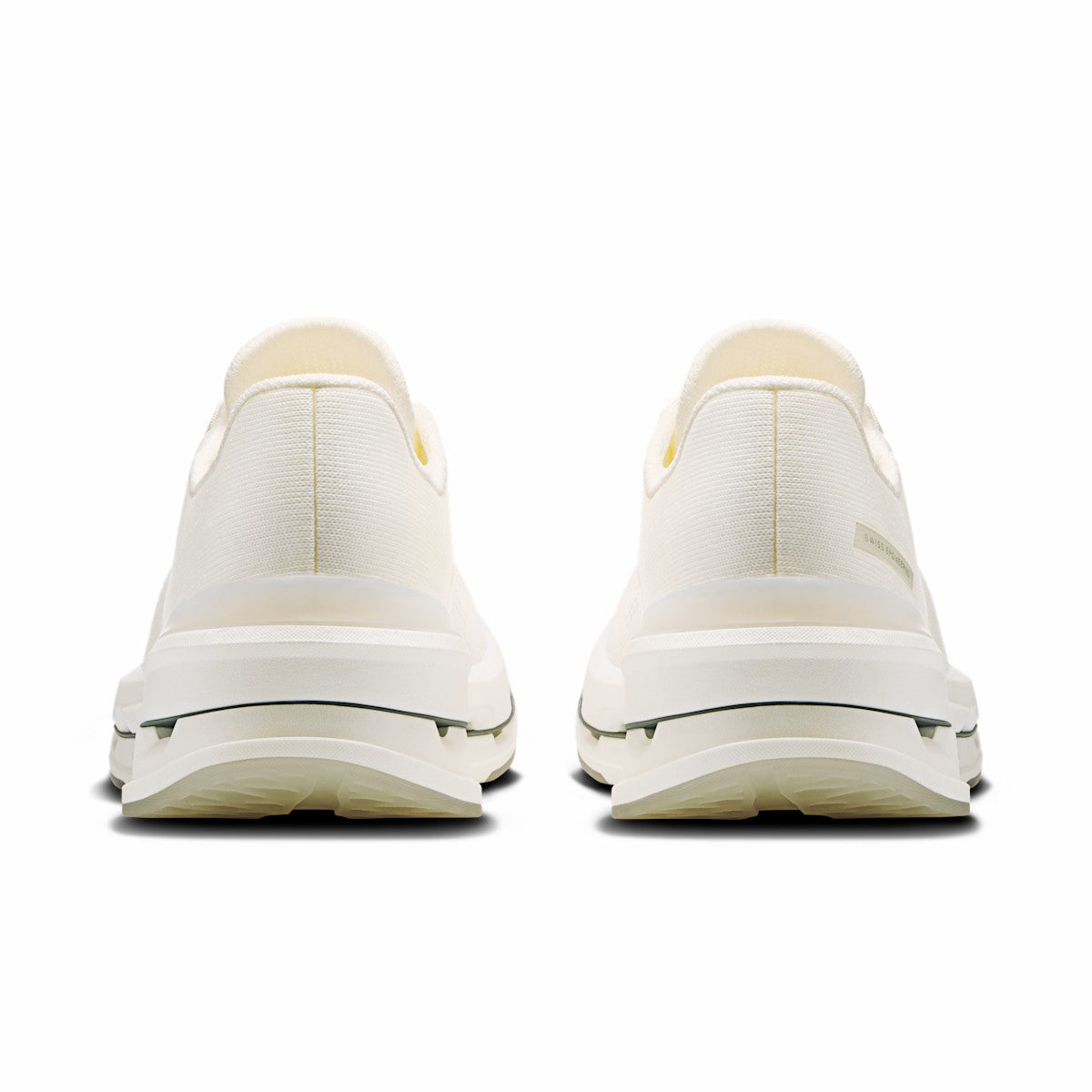 Women's Cloudrise Cyclon 1.1 - Undyed