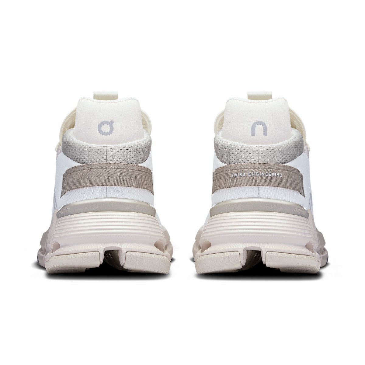 Women's Cloudnova 2 - Ice/Sand