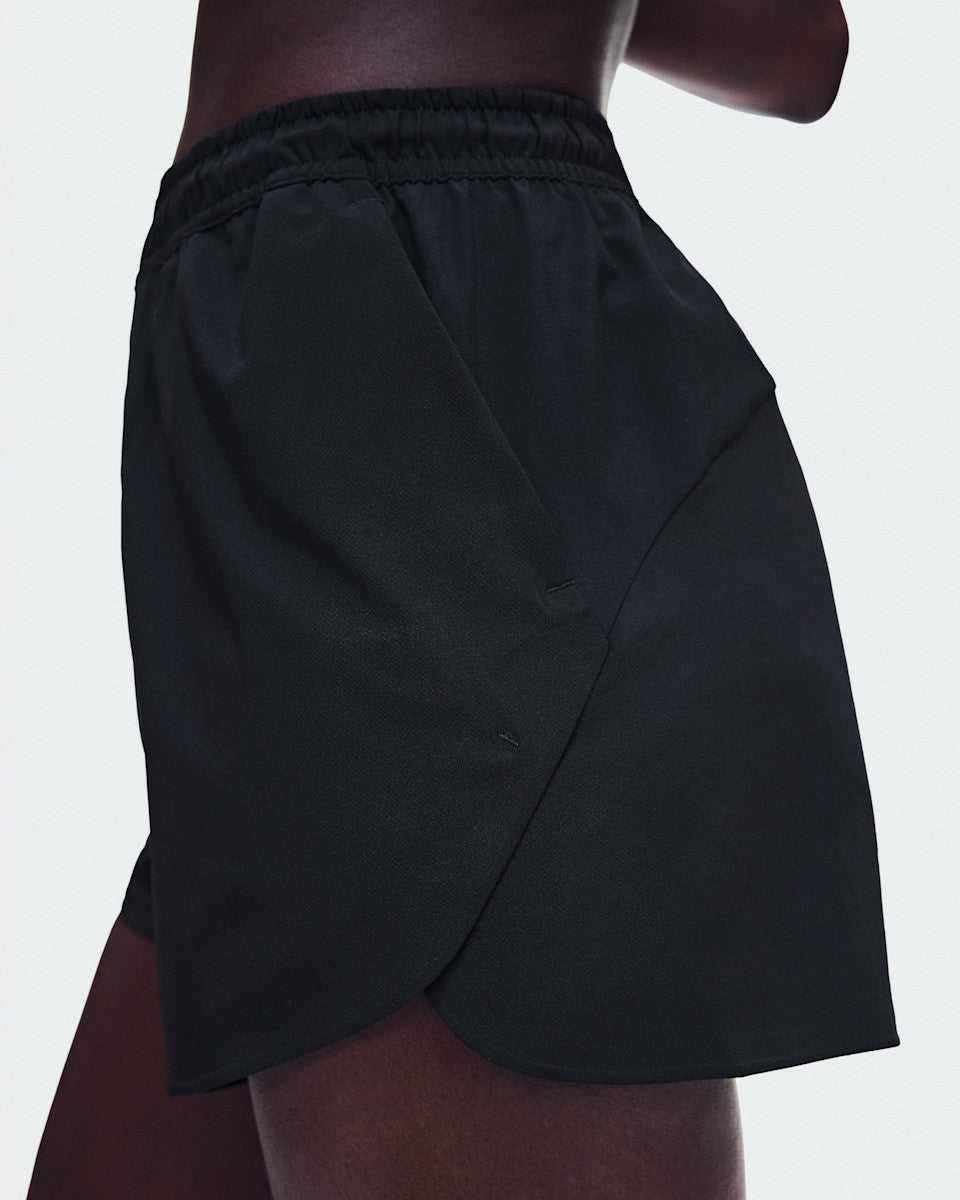 Women's Train Shorts 3" - Black