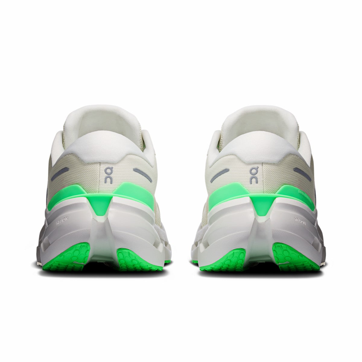 Men's Cloudrunner 3 Wide - Ghost/Verdite
